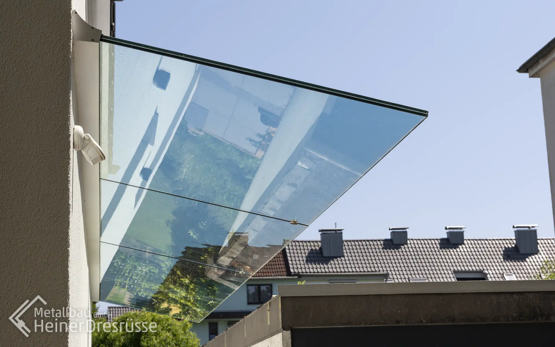 Vordach aus TVG Sicherheitsglas